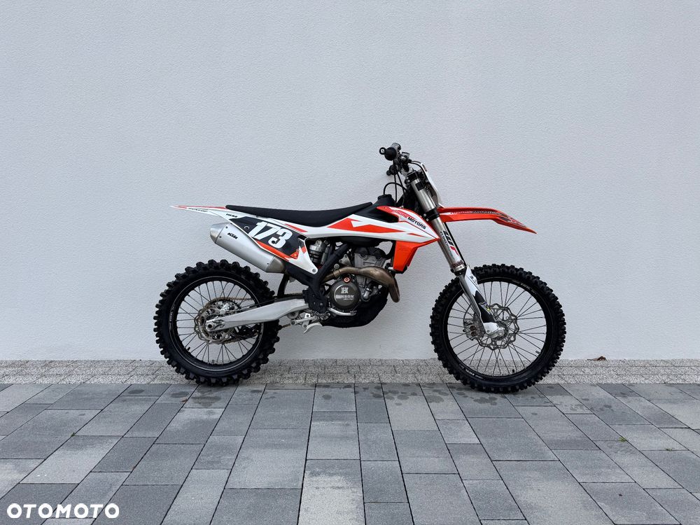 KTM SXF - 1