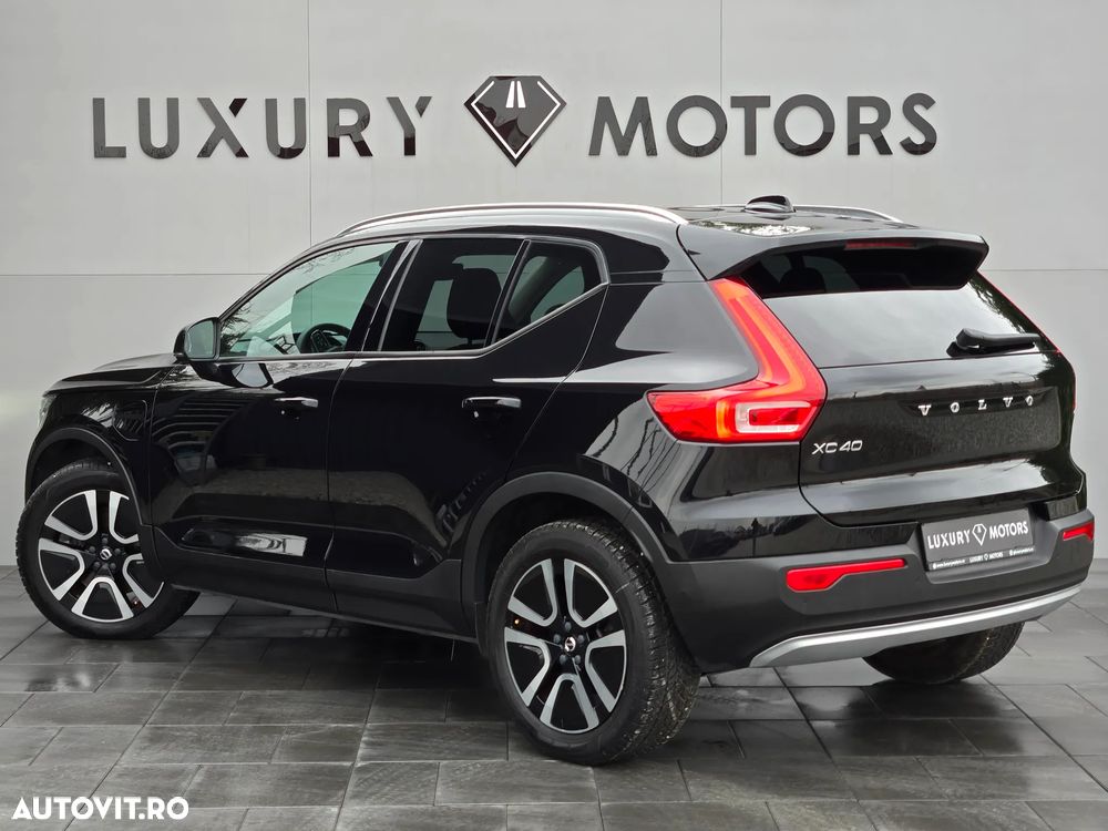 Volvo XC 40 T5 Recharge DKG Essential - 4