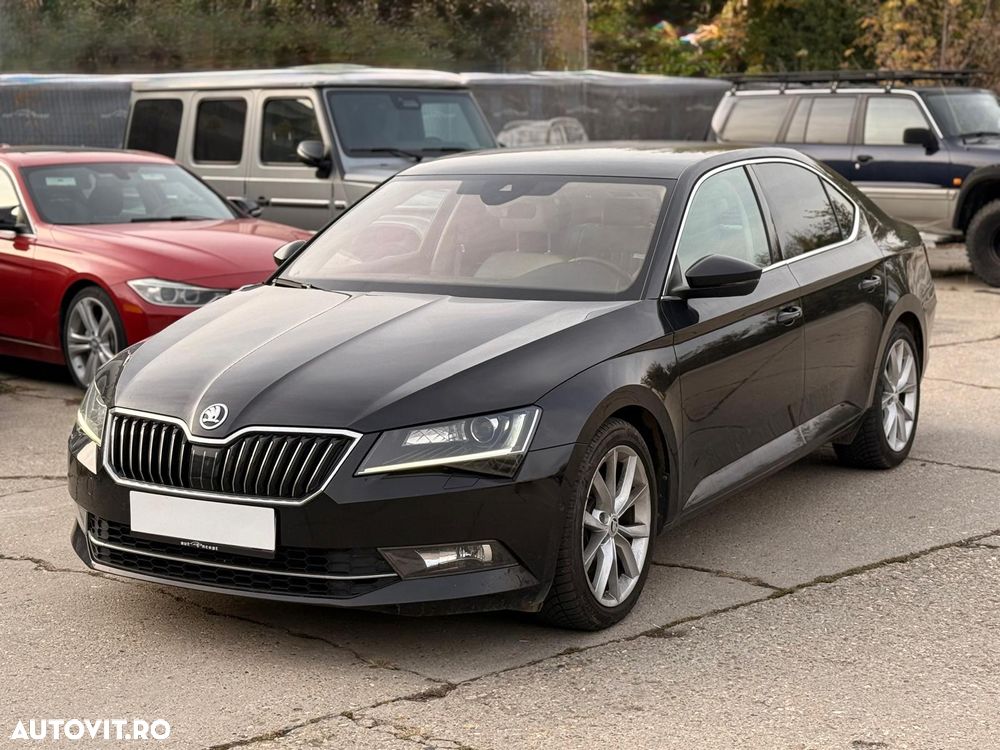 Skoda Superb 2.0 TDI 4x4 DSG Premium Edition - 2