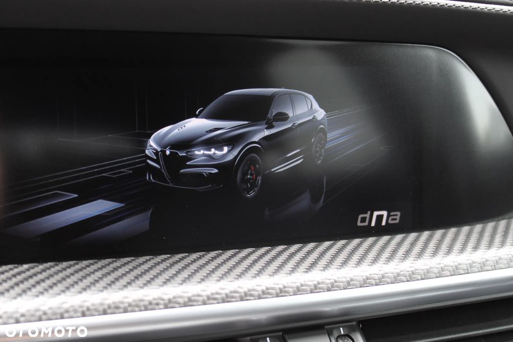 Alfa Romeo Stelvio 2.9 Bi Turbo V6 Quadrifoglio Q4 - 34