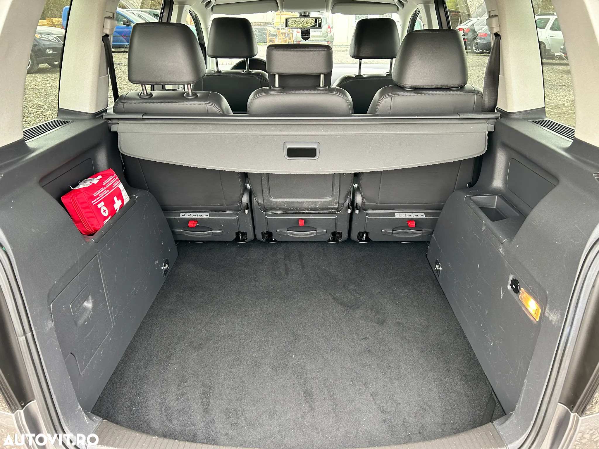 Volkswagen Touran Cross 2.0 TDI DSG - 22