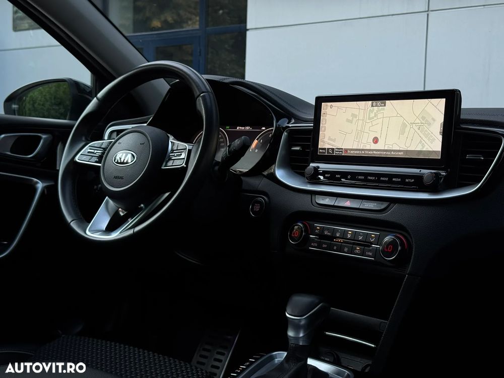 Kia XCeed 1.6 CRDi DCT7 SPIRIT - 19