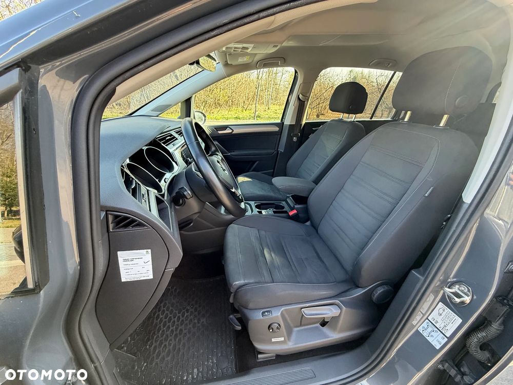 Volkswagen Touran 1.5 TSI EVO Comfortline DSG - 32