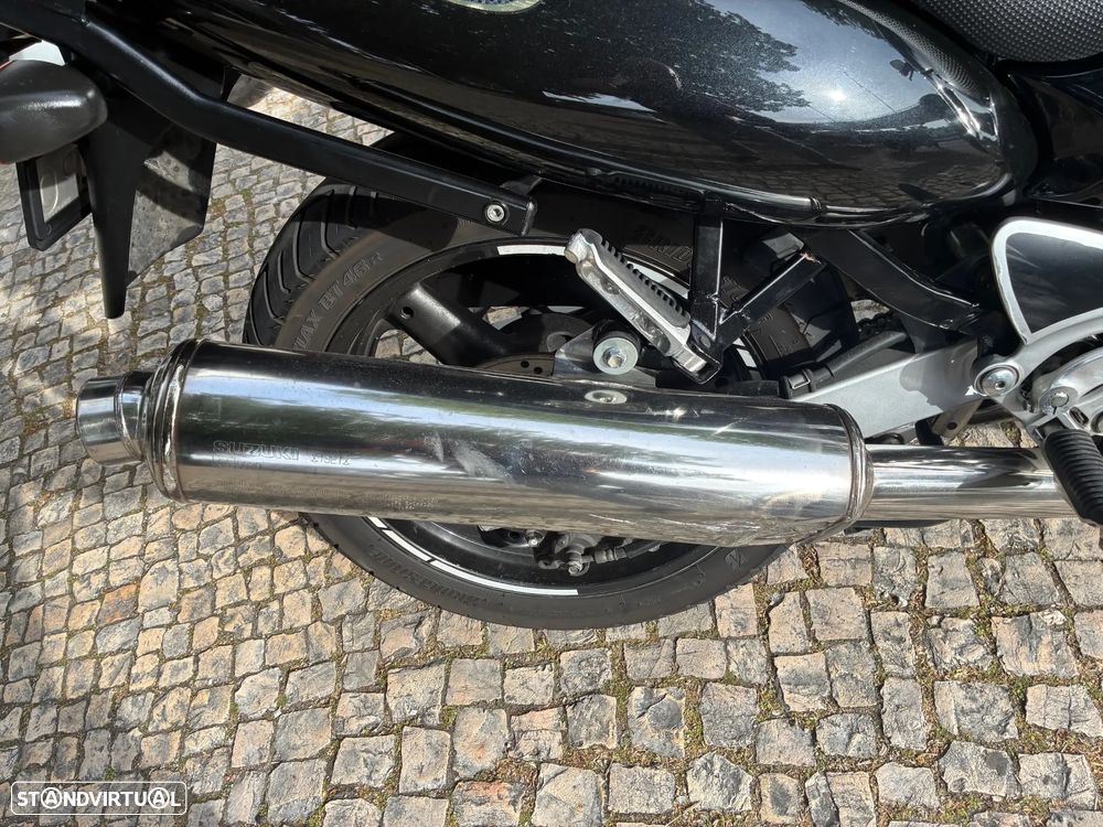 Suzuki GSX 750 F - 13