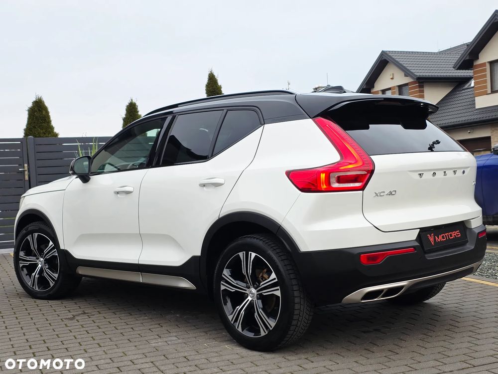 Volvo XC 40 T3 Geartronic RDesign - 36