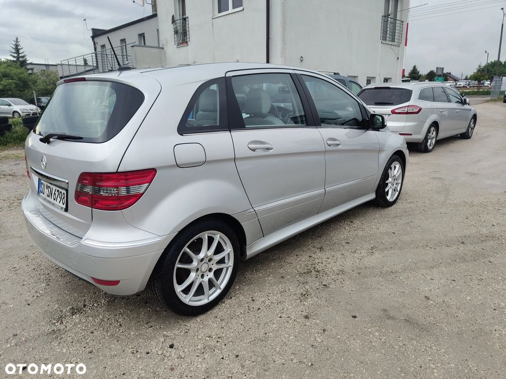 Mercedes-Benz Klasa B 150 Special Edition - 7