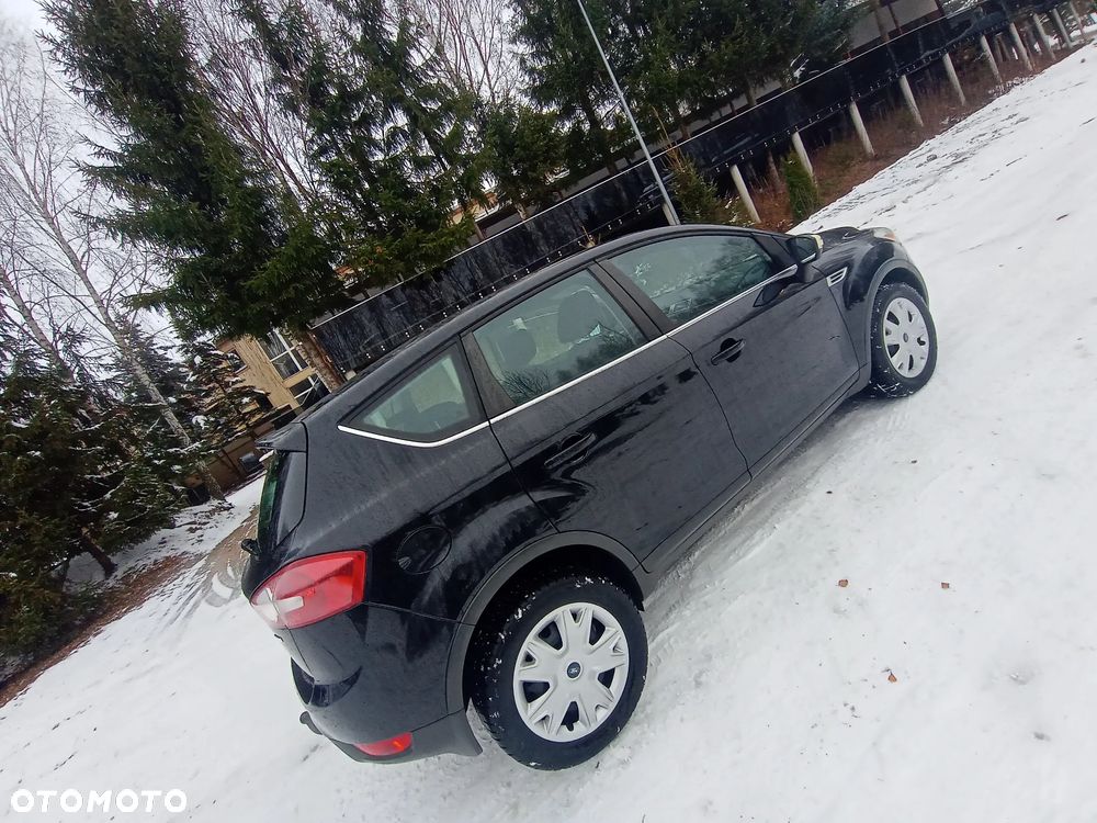 Ford Kuga 2.0 TDCi 2x4 Trend - 11