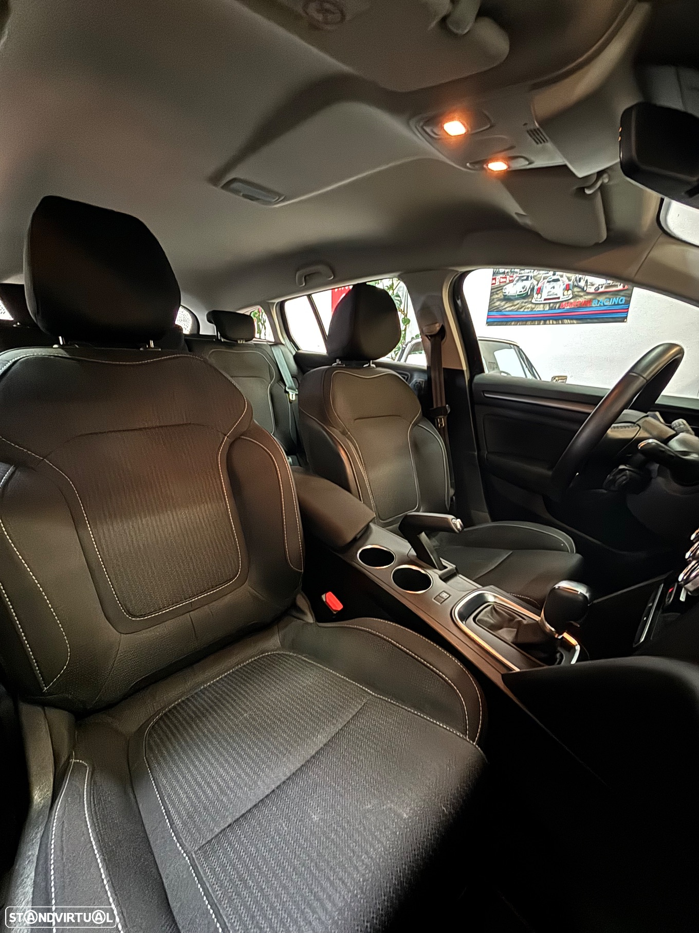 Renault Mégane Sport Tourer 1.5 Blue dCi Limited EDC - 13