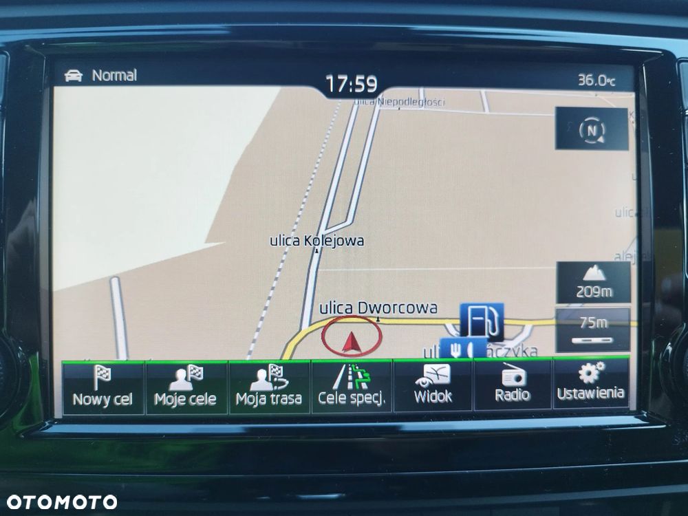 Skoda Octavia 2.0 TDI 4x4 RS Challenge DSG - 13