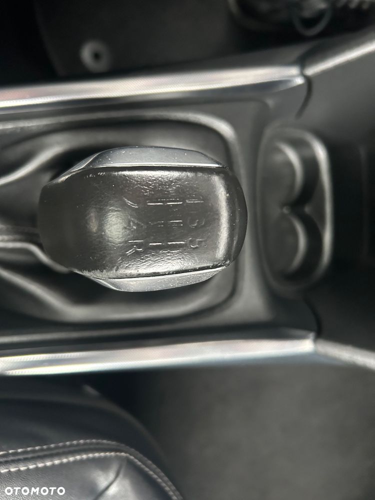 Peugeot 2008 PureTech 82 Access - 35