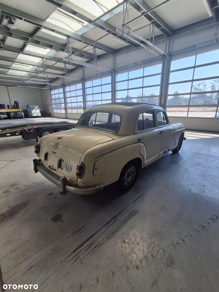 Mercedes-Benz Inny - 6