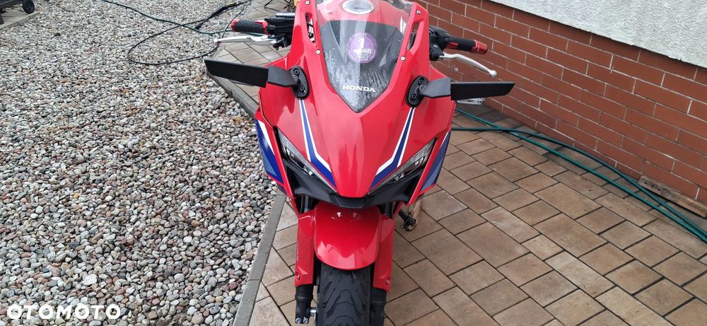 Honda CBR - 16