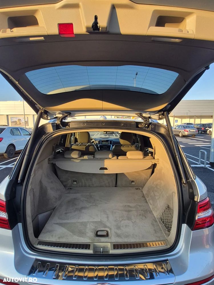 Mercedes-Benz ML - 21