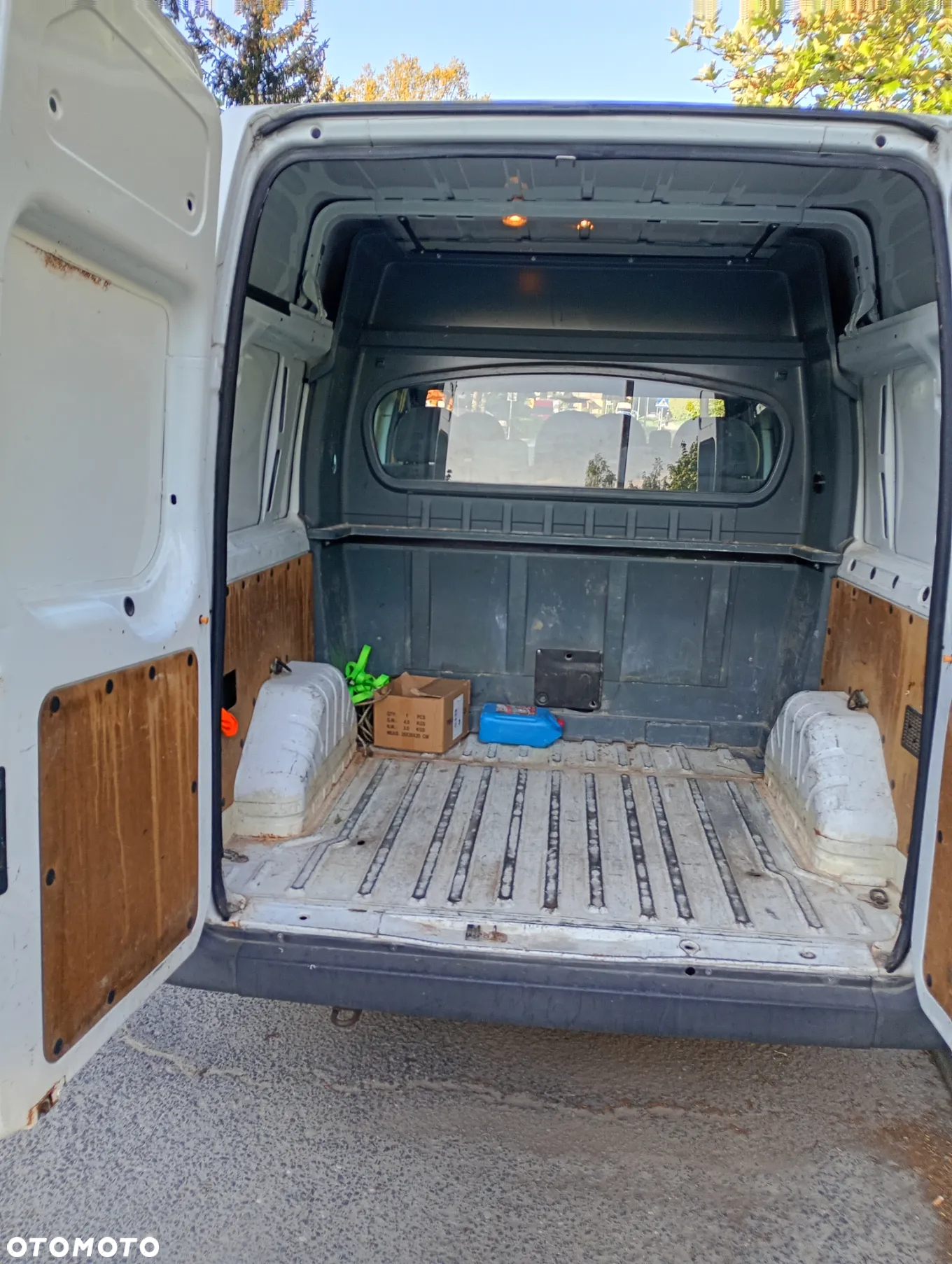 Ford Transit - 17