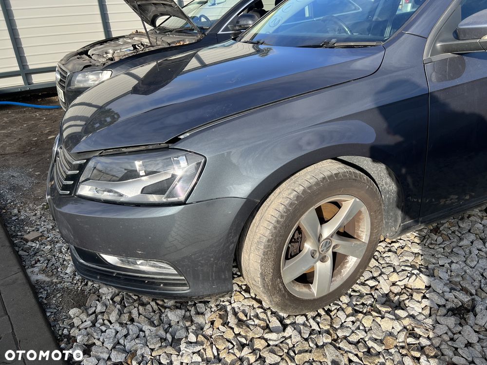 Błotnik VW PASSAT B7 lewy prawy - 1