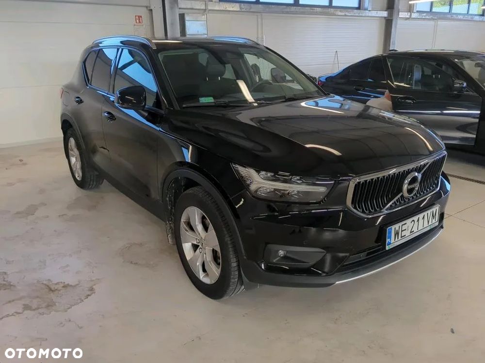 Volvo XC 40 T3 Momentum - 2