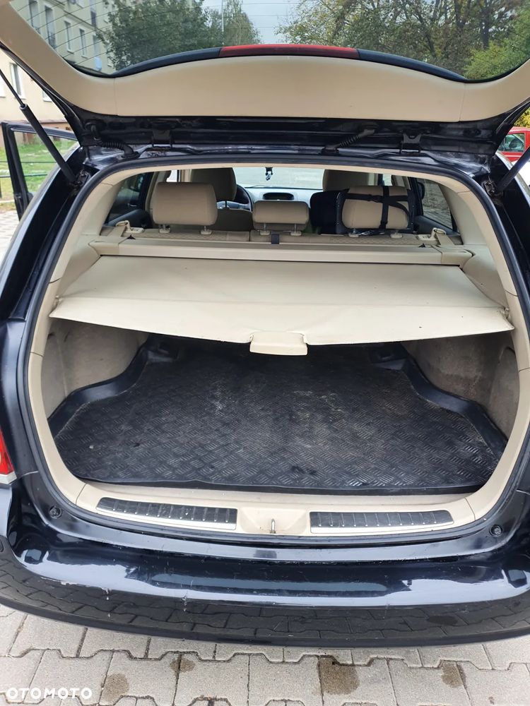 Toyota Avensis 2.0 VVT-i Sol Plus - 7