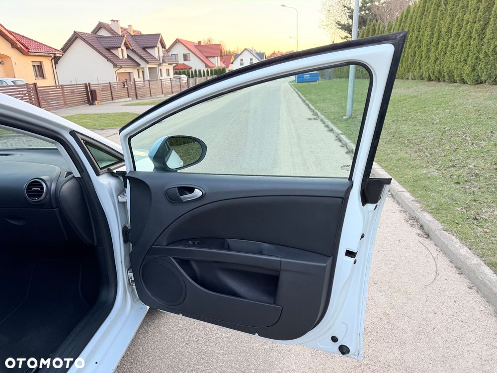 Seat Leon 2.0 TDI DPF FR - 11