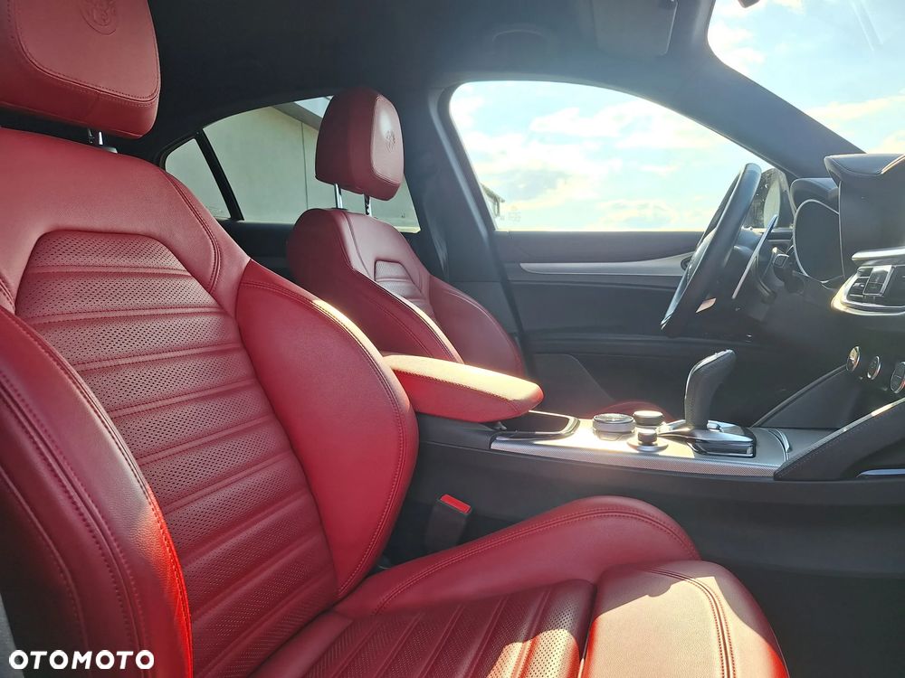 Alfa Romeo Stelvio 2.2 JTDM Sprint Q4 - 21