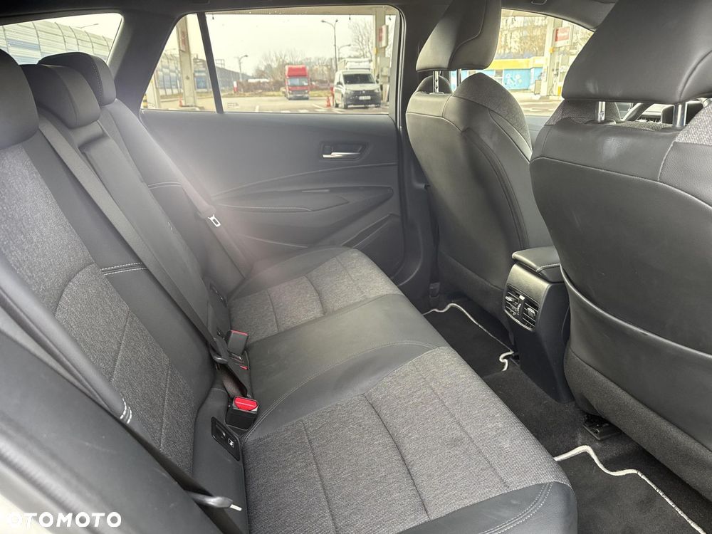 Toyota Corolla 1.8 Hybrid Style - 10