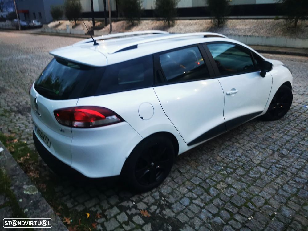 Renault Clio Sport Tourer 1.5 dCi Luxe - 27