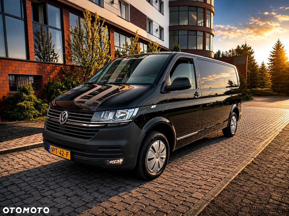 Volkswagen Transporter - 3