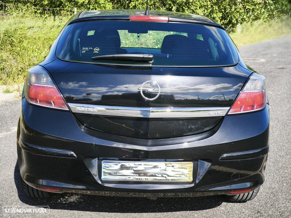 Opel Astra GTC 1.3 CDTI - 4