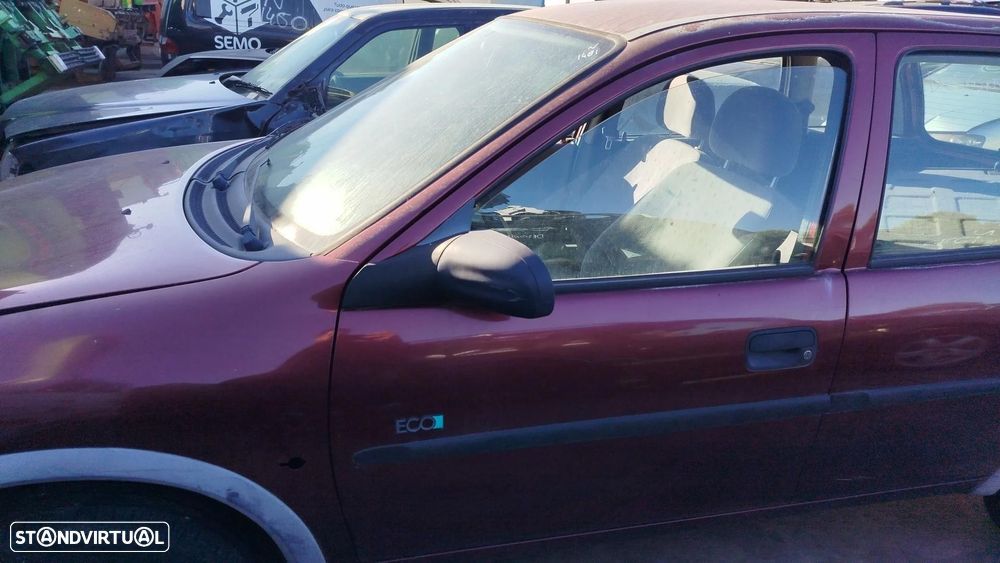 Porta frente esquerda OPEL Corsa B - 1