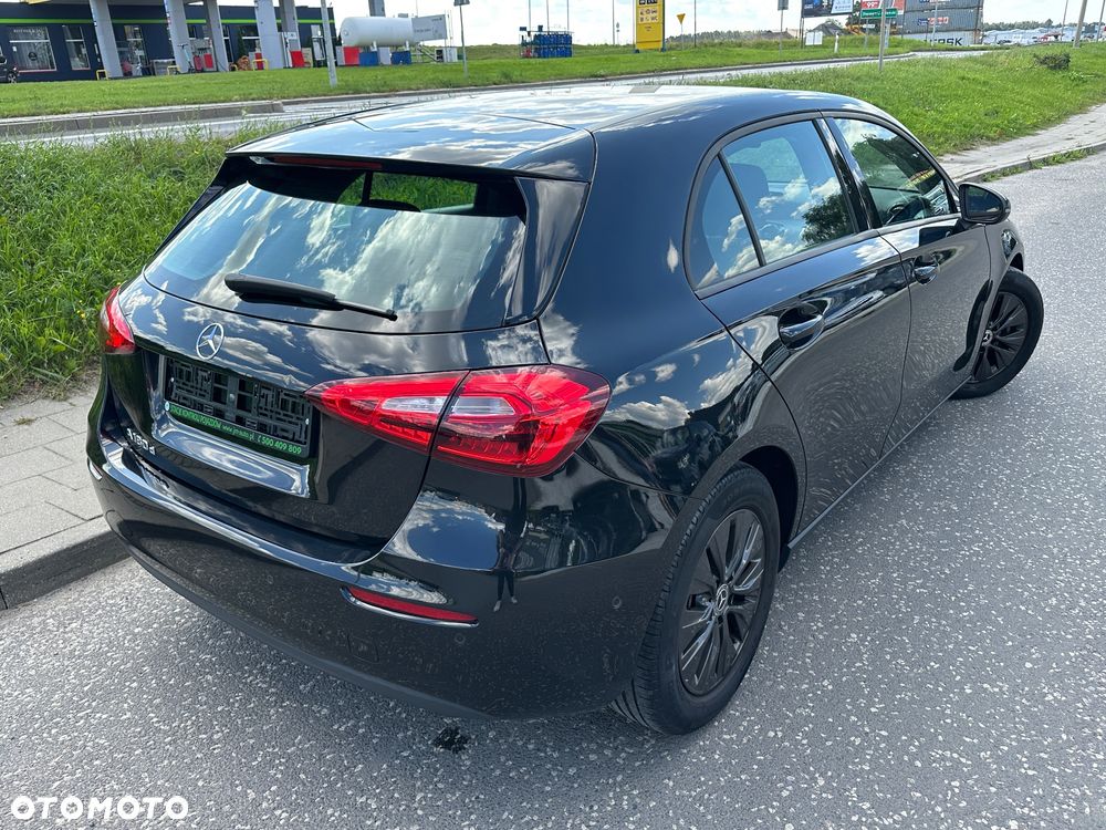 Mercedes-Benz Klasa A 180 d 8G-DCT Progressive - 3
