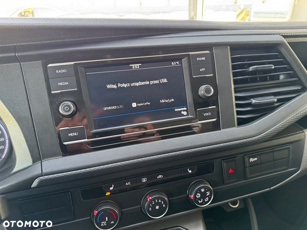 Volkswagen Transporter - 23