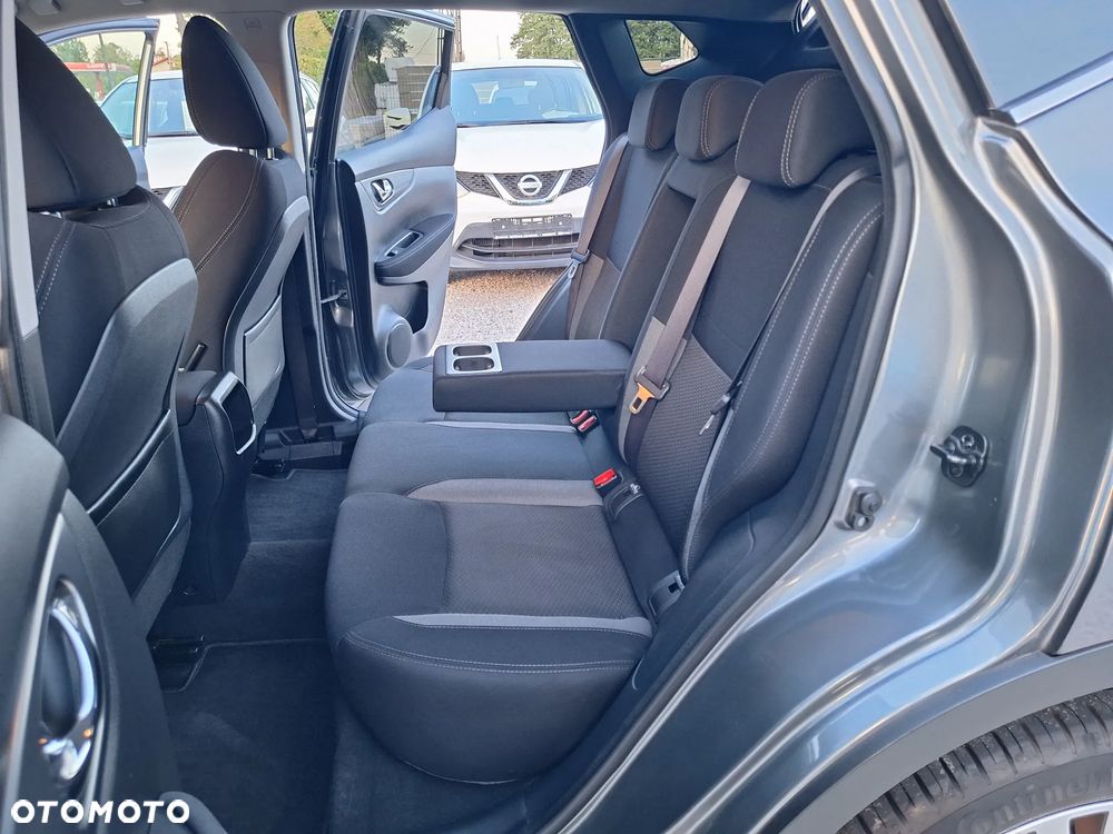Nissan Qashqai 1.2 DIG-T N-Connecta Xtronic - 27