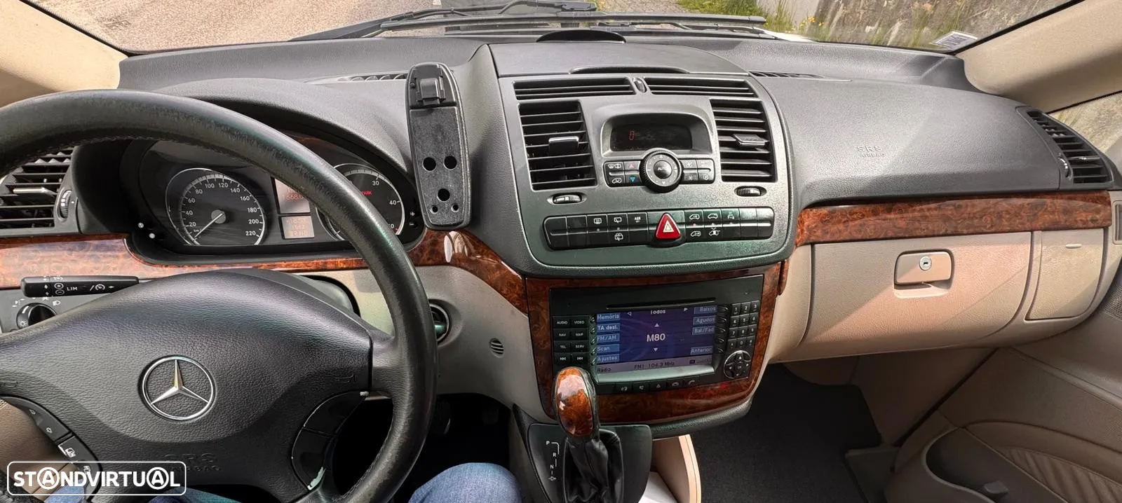 Mercedes-Benz Viano - 4