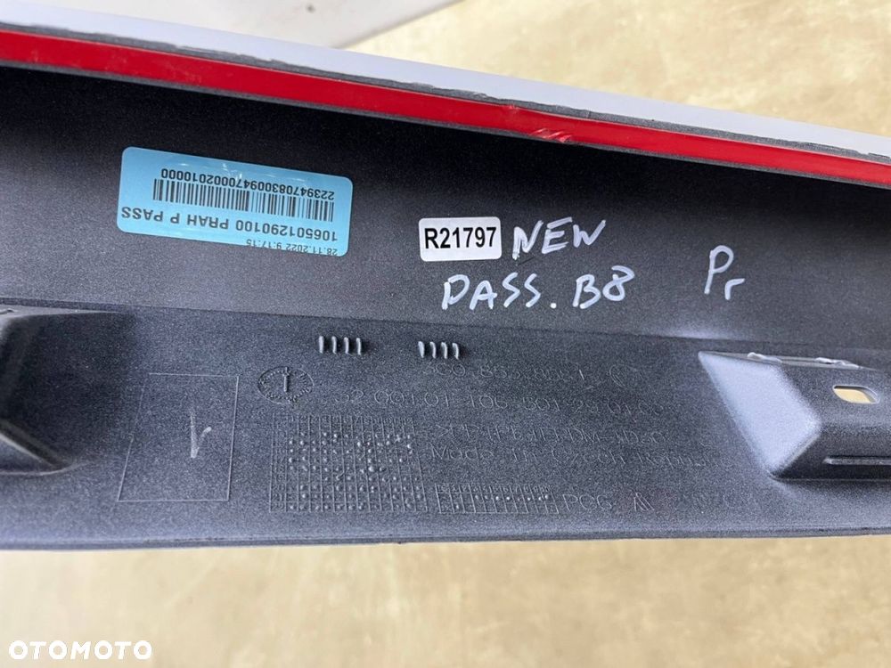 Nakładka progu VW Passat B8 14-23r. NOWA prawa listwa progowa prawy próg zewnętrzny 3G0853858 - 16