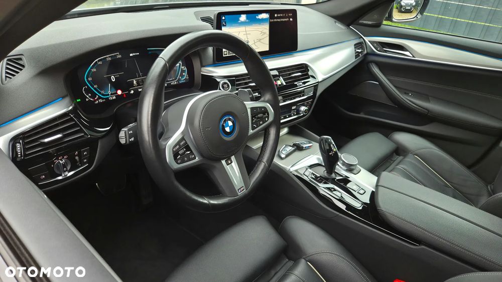 BMW Seria 5 530e M Sport sport - 22