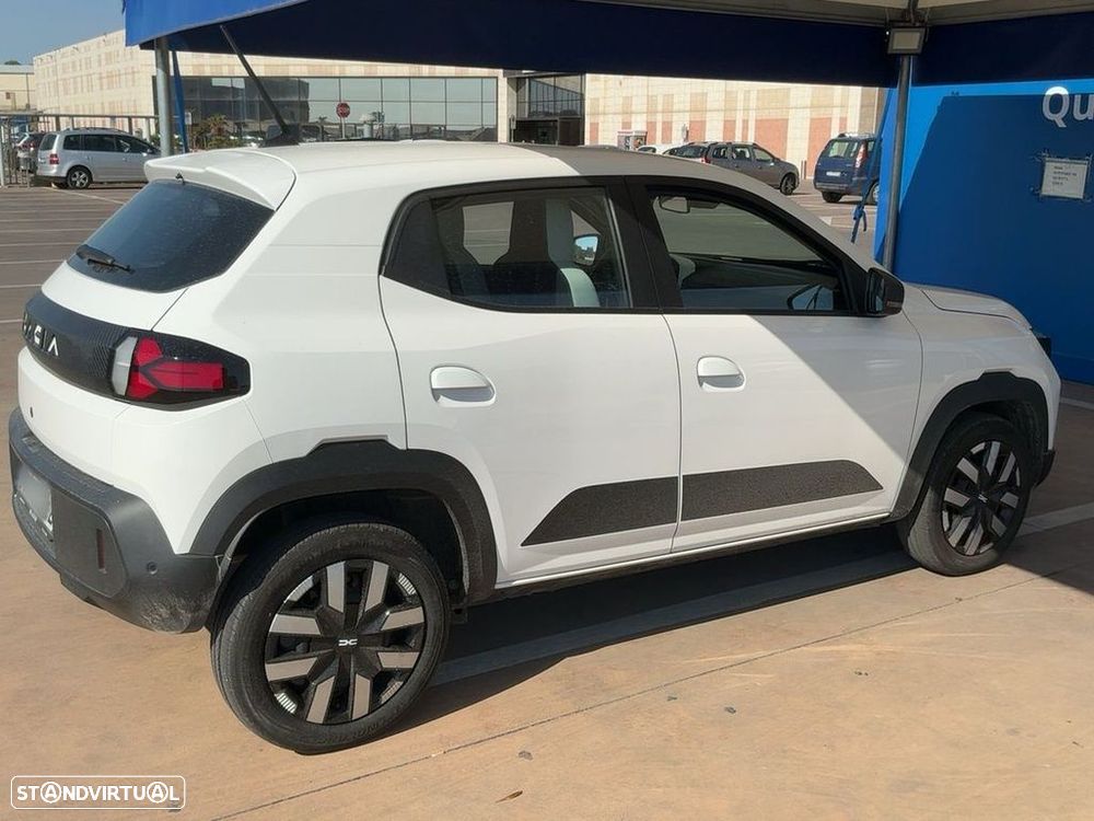 Dacia Spring - 5
