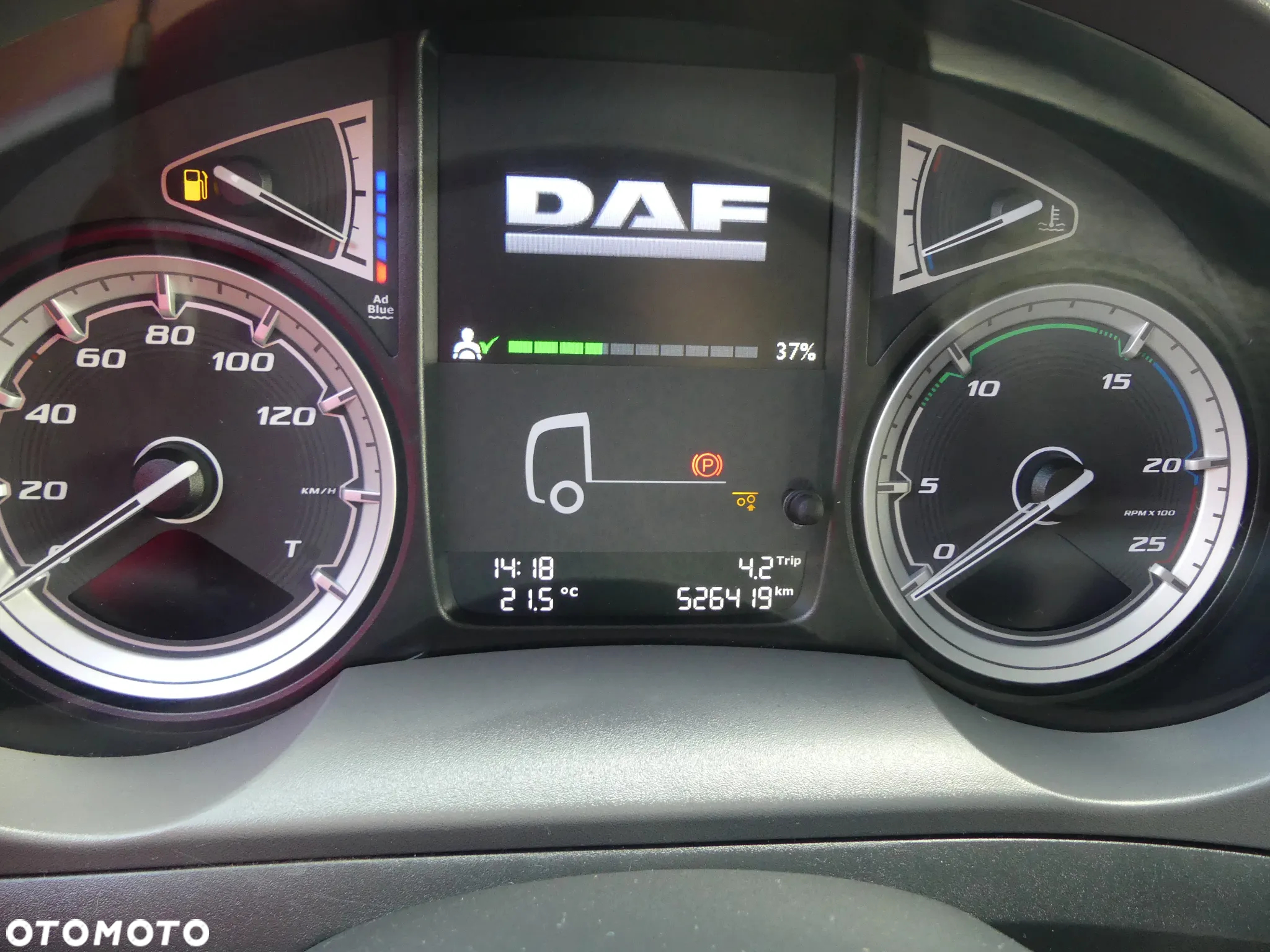DAF CF 370 / 6x2 / CHŁODNIA 9.50 + WINDA / EURO 6 / - 31