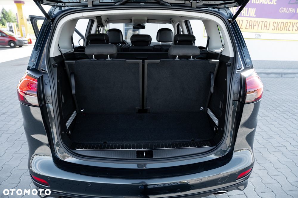 Opel Zafira 1.6 T SIDI Cosmo S&S - 16