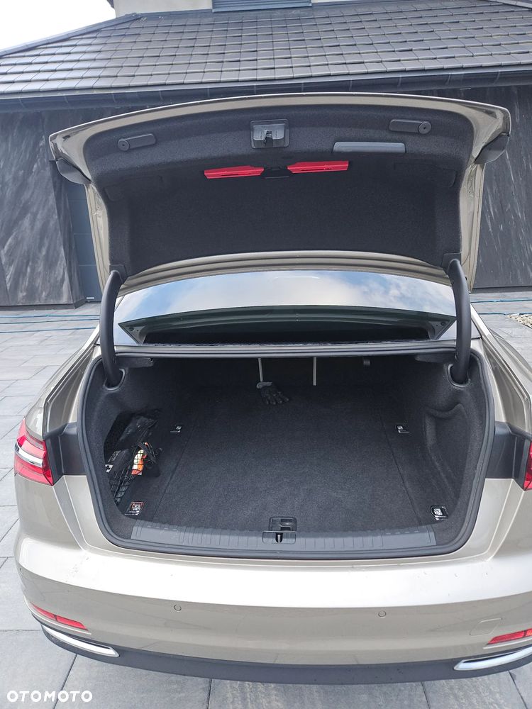 Audi A6 Limousine - 5