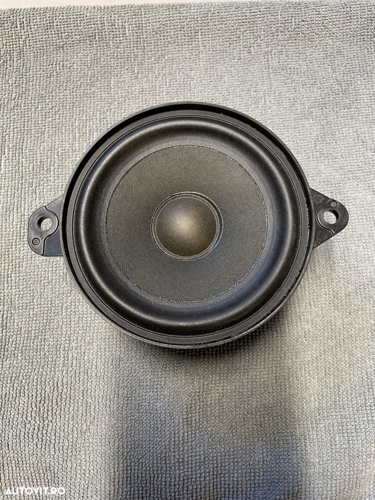 Difuzor boxa audi q3 - 1