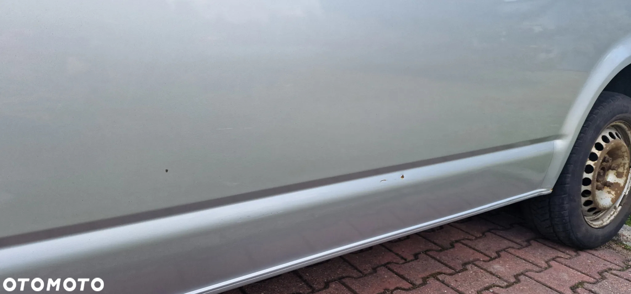 Volkswagen Caravelle - 21