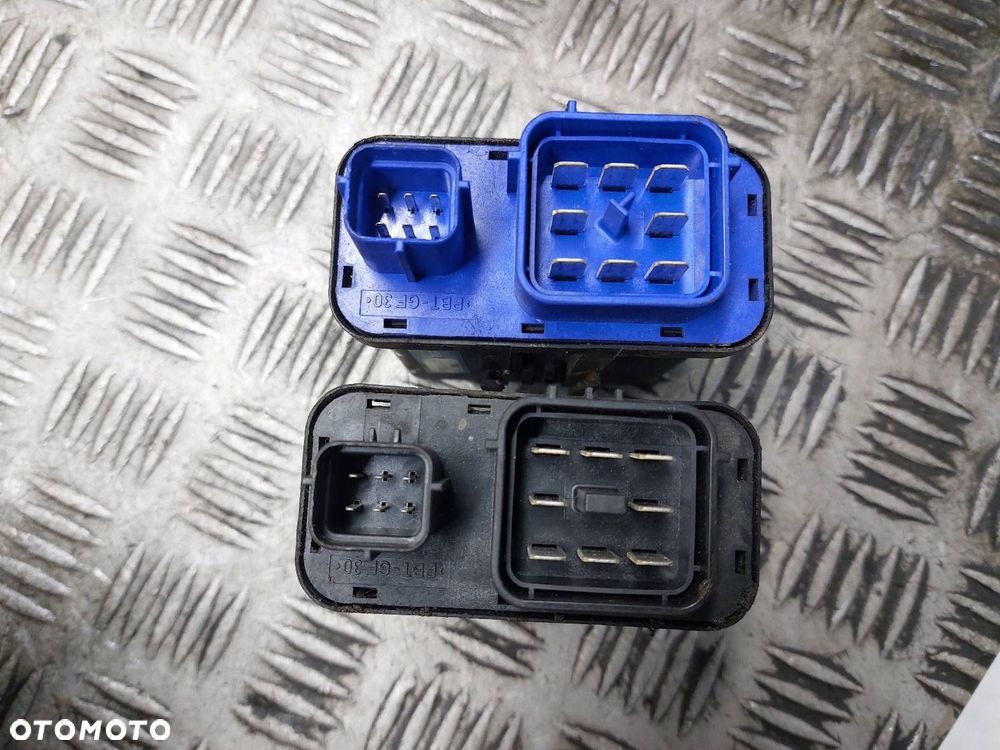 MODUŁ STEROWNIK WENTYLATORA FREELANDER I YWB100970 YWB100980 - 4