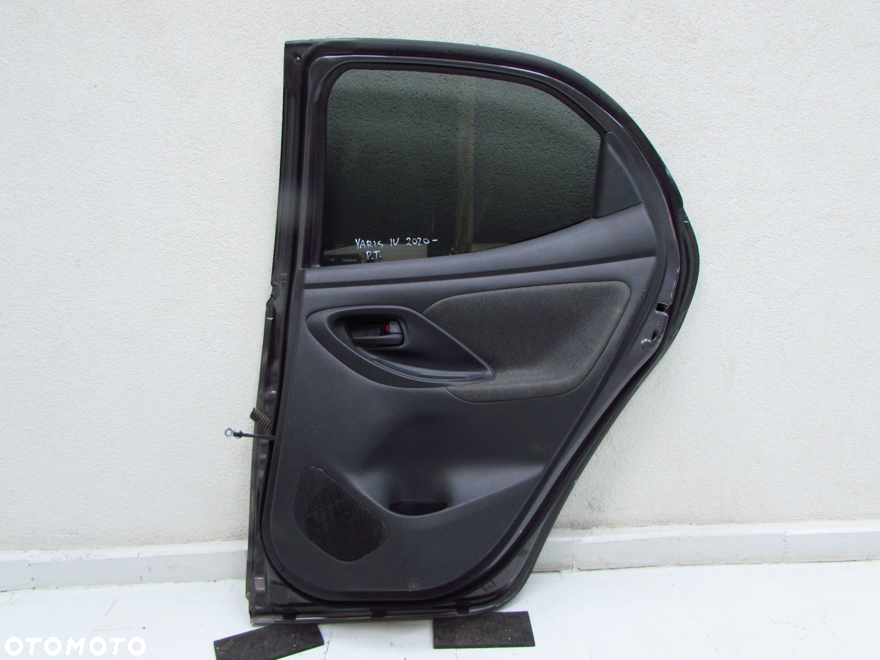 TOYOTA YARIS IV 20-24 DRZWI TYL PRAWE KPL DO ZALOZENIA POMORSKIE - 9