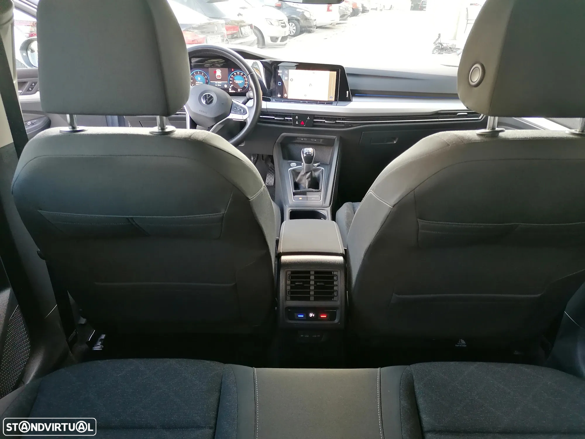 VW Golf 1.0 TSI Life - 22