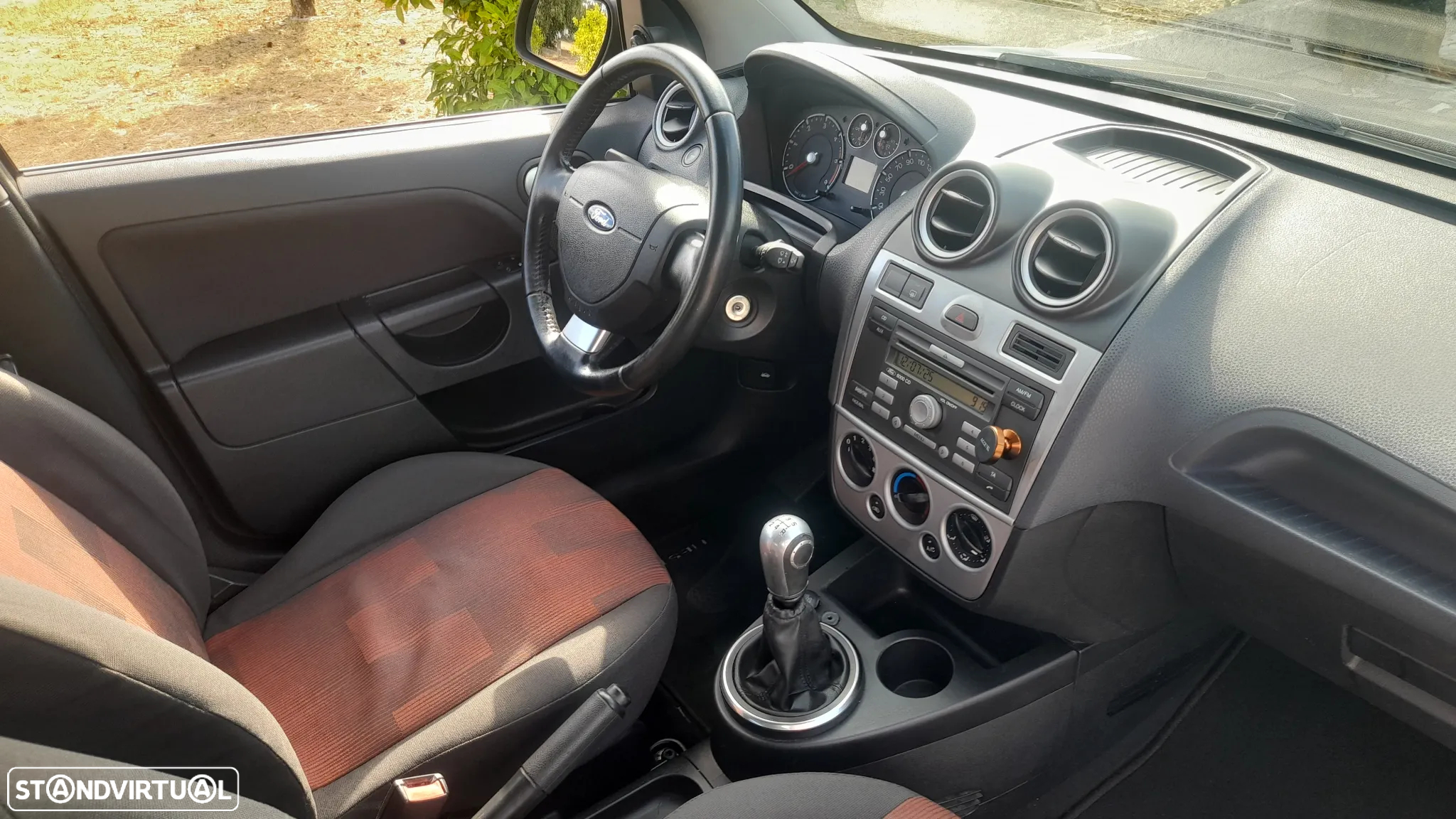 Ford Fiesta 1.4 TDCi Trend - 43