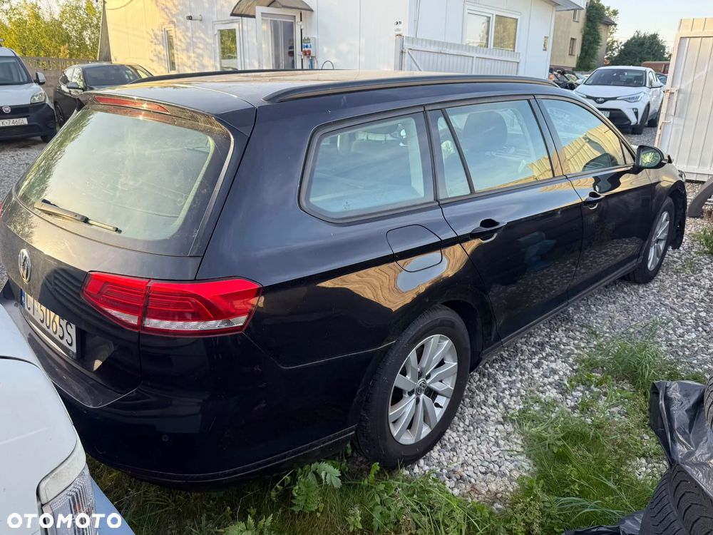 Volkswagen Passat 2.0 TDI BMT Comfortline - 5