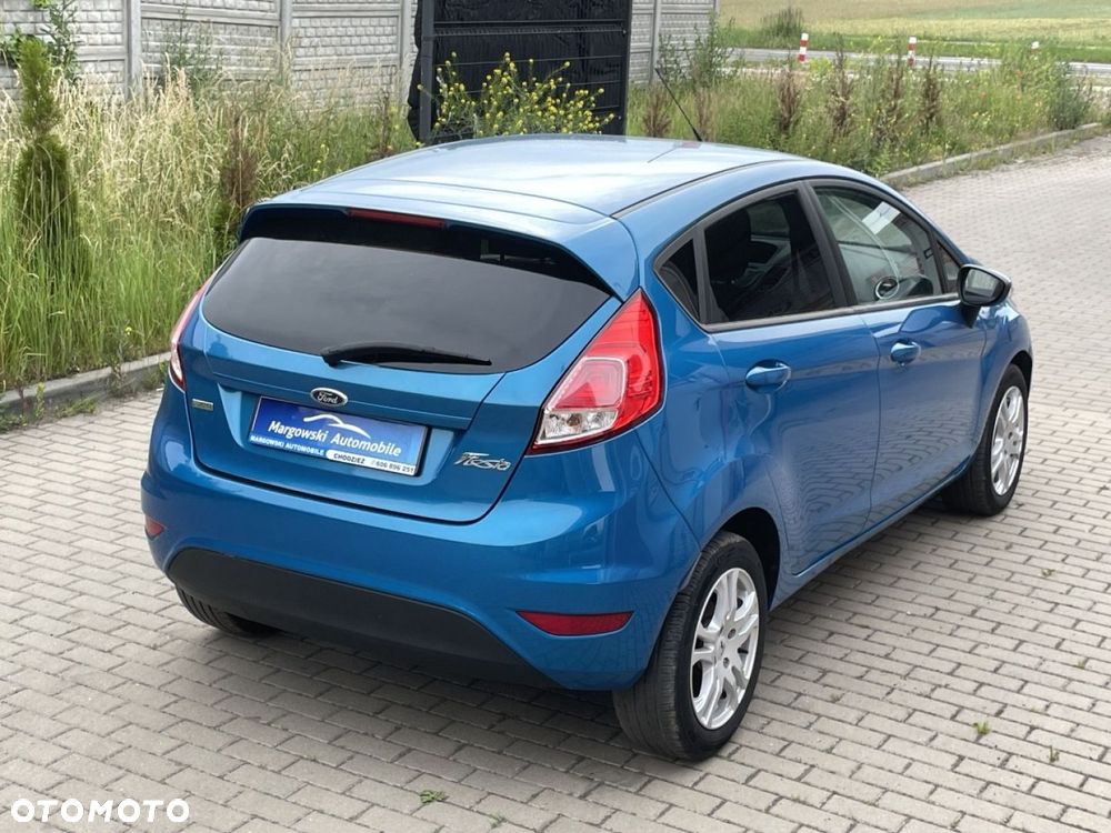 Ford Fiesta - 12