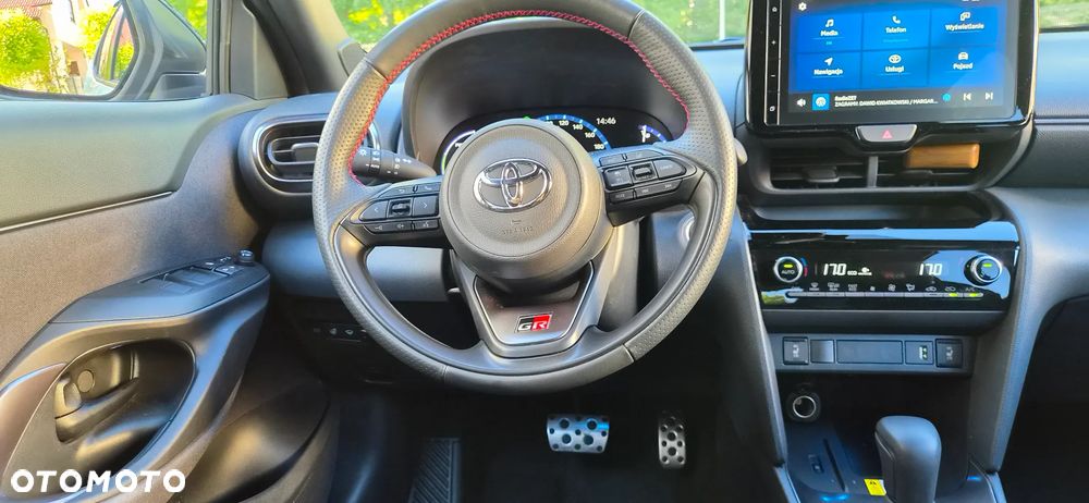 Toyota Yaris Cross Hybrid 1.5 GR Sport - 22