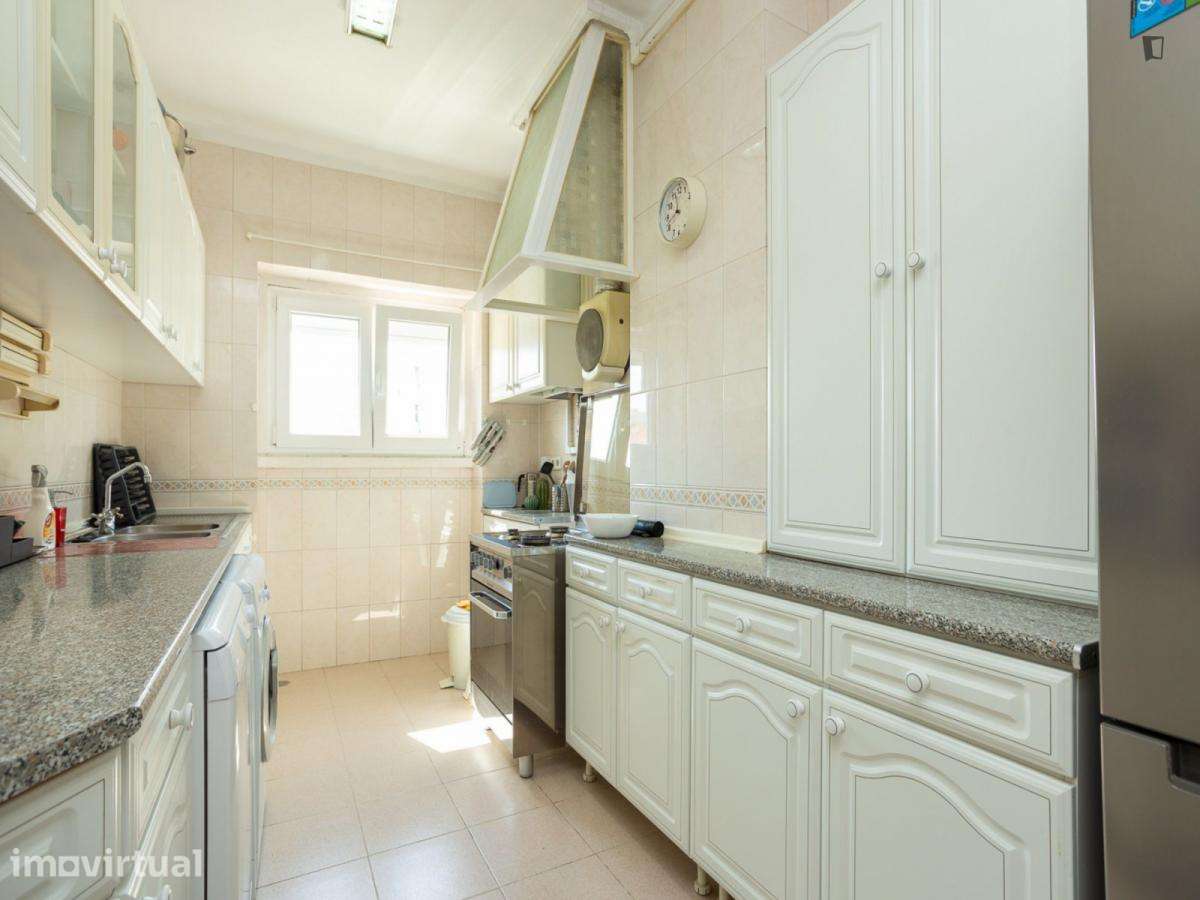 Quarto - localizado em Alvalade Lisbon - Grande imagem: 4/10