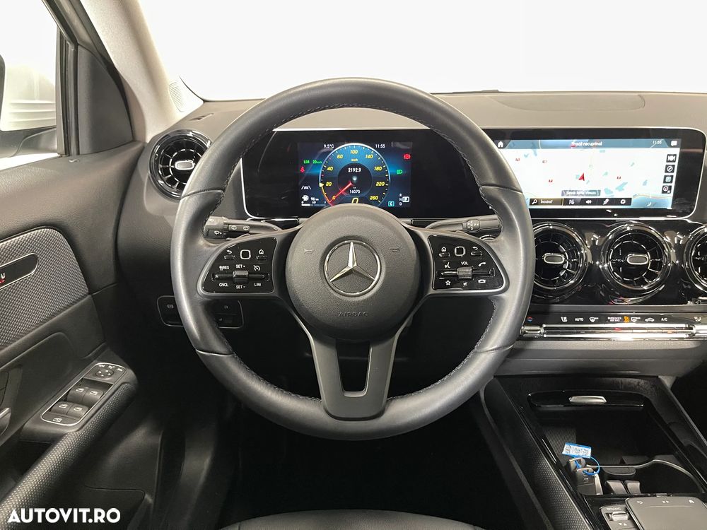 Mercedes-Benz GLA - 7