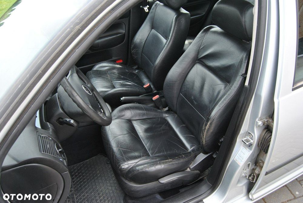 Volkswagen Golf 1.6 Comfortline - 10